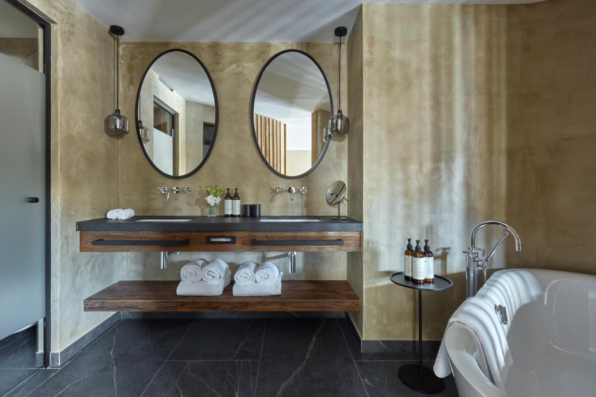 Hotel Miiro The Mansard Gstaad Exterior foto