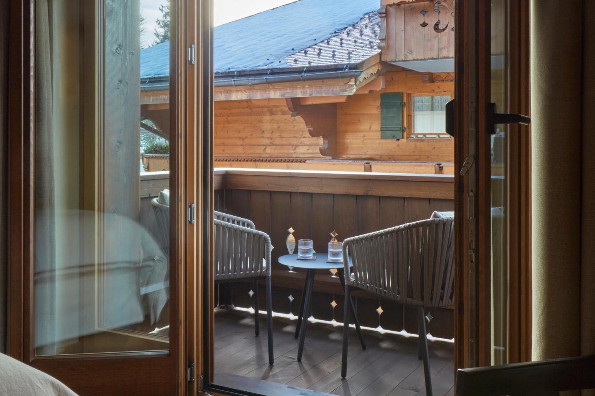 Hotel Miiro The Mansard Gstaad Exterior foto